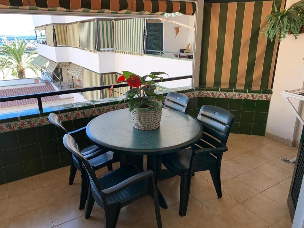 Views To The Infinite Sea In Los Cristianos Los Cristianos  Exterior photo