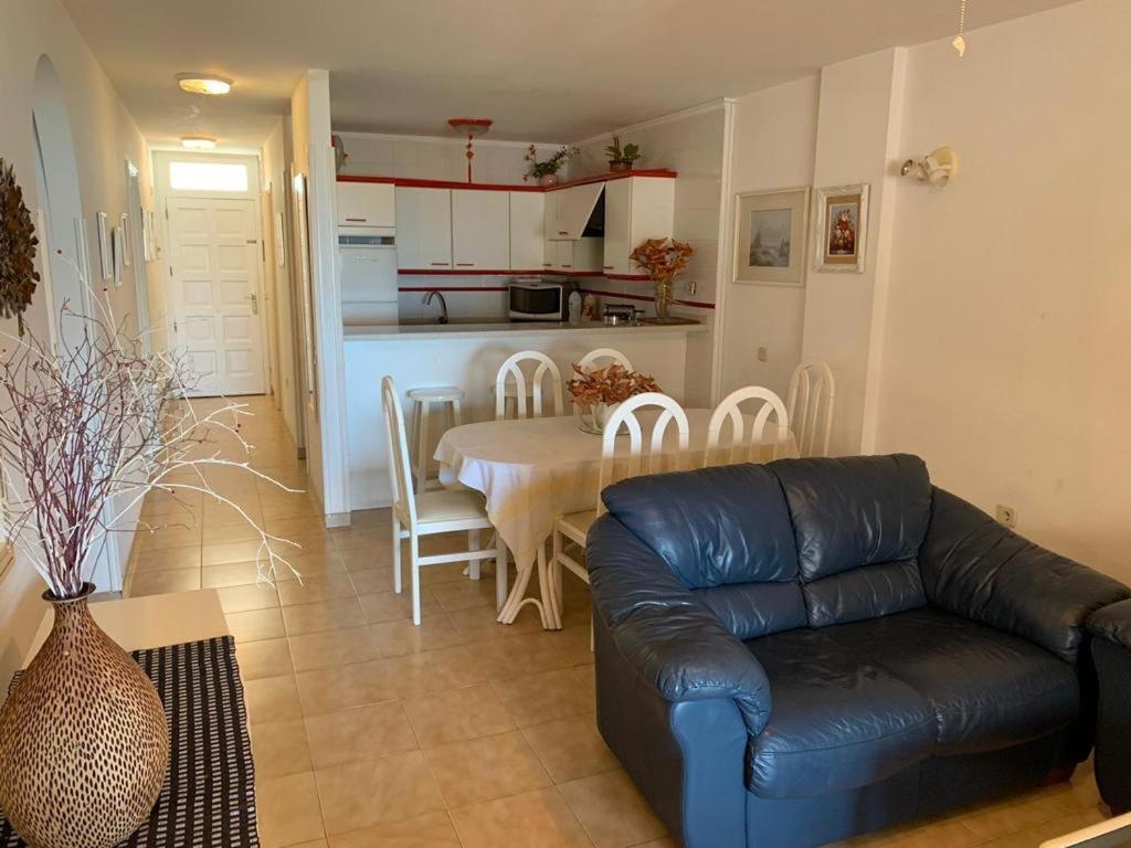Views To The Infinite Sea In Los Cristianos Los Cristianos  Exterior photo
